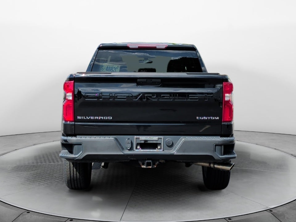 2020 Chevrolet Silverado 1500 4WD Double Cab Standard Bed Custom