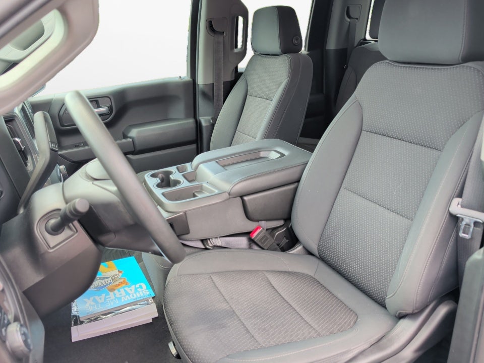 2020 Chevrolet Silverado 1500 4WD Double Cab Standard Bed Custom