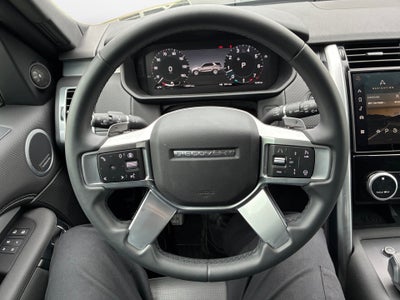 2025 Land Rover Discovery P360 Dynamic SE