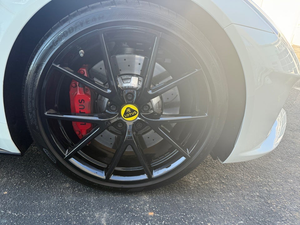 2024 Lotus Emira V6 First Edition