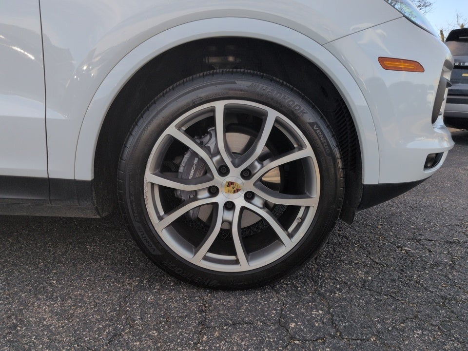 2019 Porsche Cayenne Base