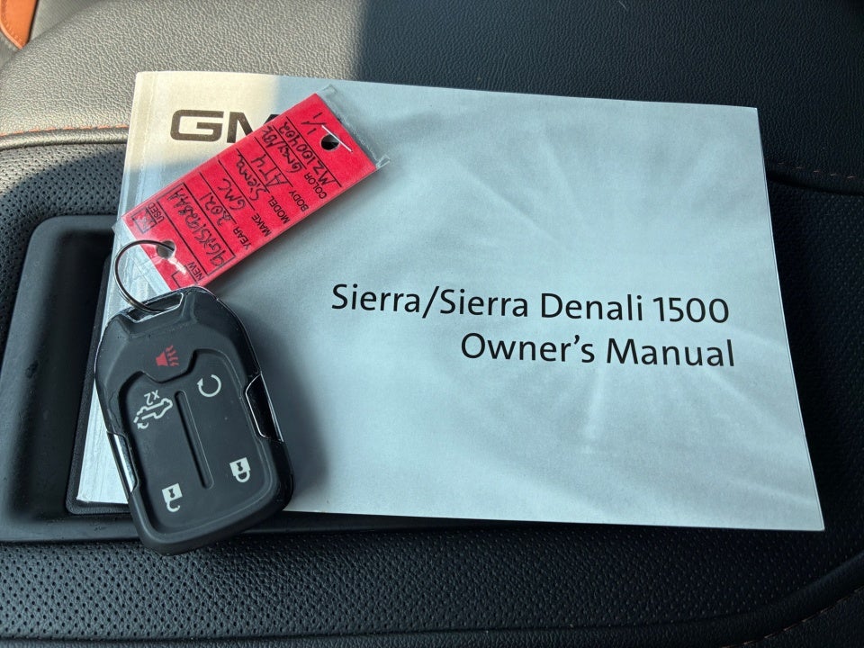 2021 GMC Sierra 1500 AT4