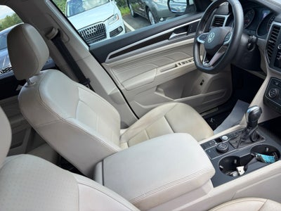 2021 Volkswagen Atlas 2.0T SE w/Technology