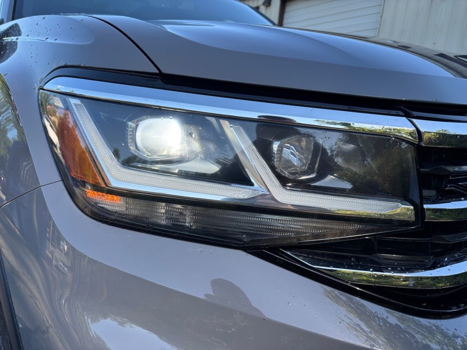 2021 Volkswagen Atlas Cross Sport 3.6L V6 SE w/Technology R-Line