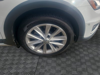 2017 Volkswagen Golf Alltrack SEL