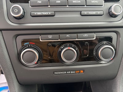 2012 Volkswagen Golf 2.5L 2-Door