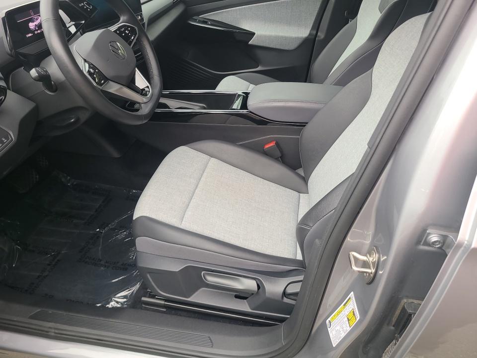2023 Volkswagen ID.4 Pro