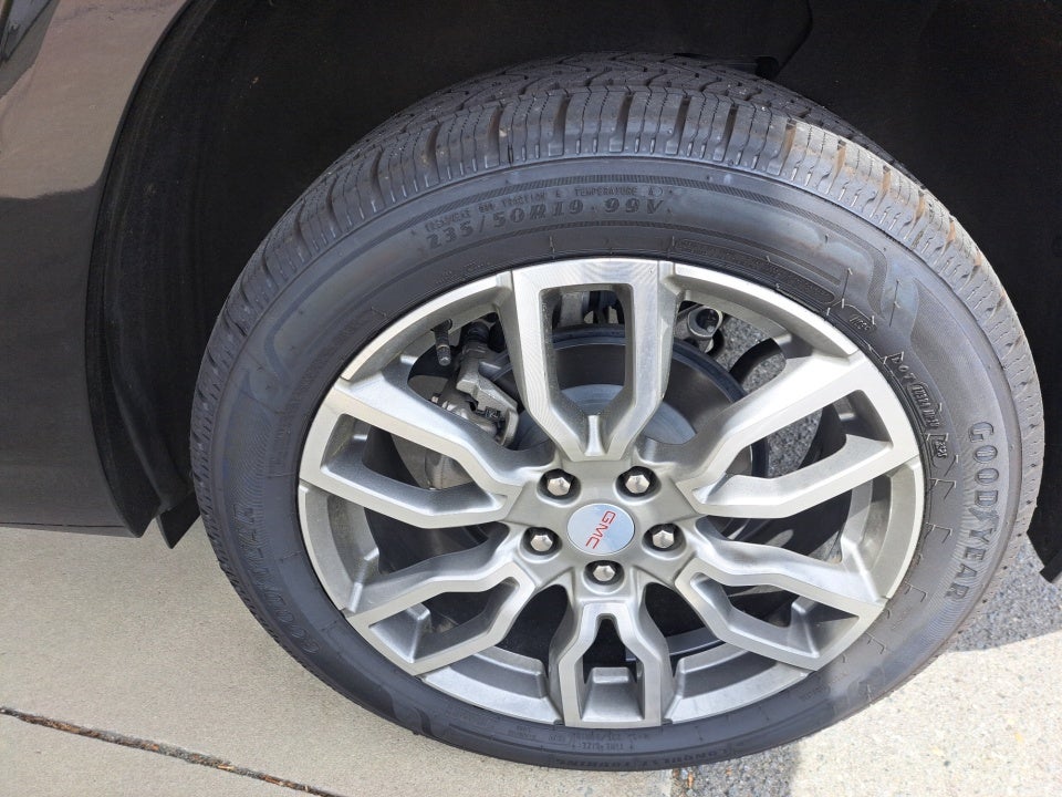 2024 GMC Terrain AWD Denali