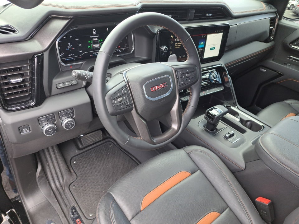 2025 GMC Sierra 1500 4WD Crew Cab Short Box AT4