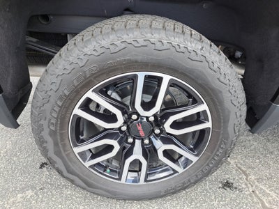 2025 GMC Sierra 1500 4WD Crew Cab Short Box AT4