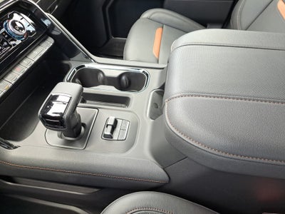 2025 GMC Sierra 1500 4WD Crew Cab Short Box AT4