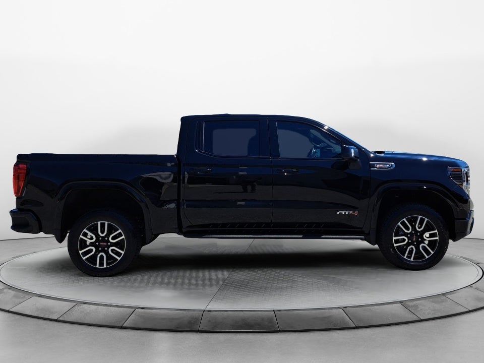 2025 GMC Sierra 1500 4WD Crew Cab Short Box AT4