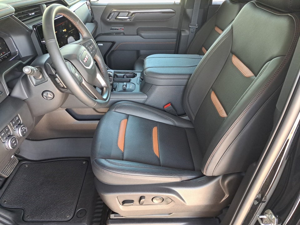 2025 GMC Sierra 1500 4WD Crew Cab Short Box AT4