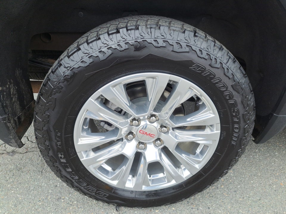 2024 GMC Sierra 1500 4WD Crew Cab Short Box Denali