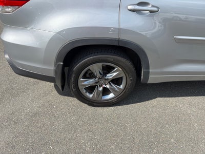 2019 Toyota Highlander Limited Platinum