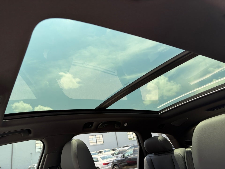 2023 Audi Q7 Premium Plus