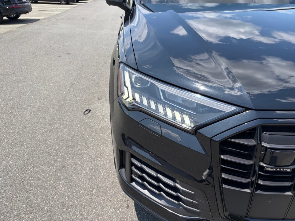 2023 Audi Q7 Premium Plus
