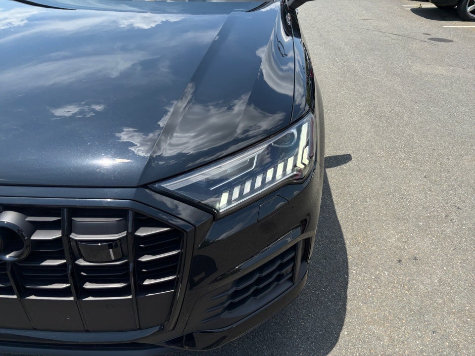 2023 Audi Q7 Premium Plus