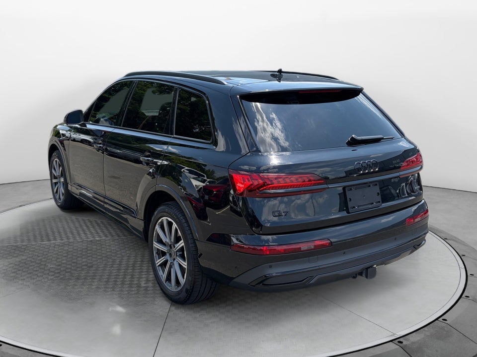 2023 Audi Q7 Premium Plus