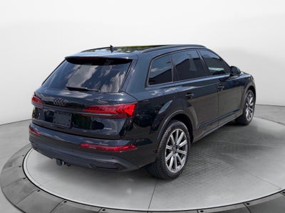 2023 Audi Q7 Premium Plus