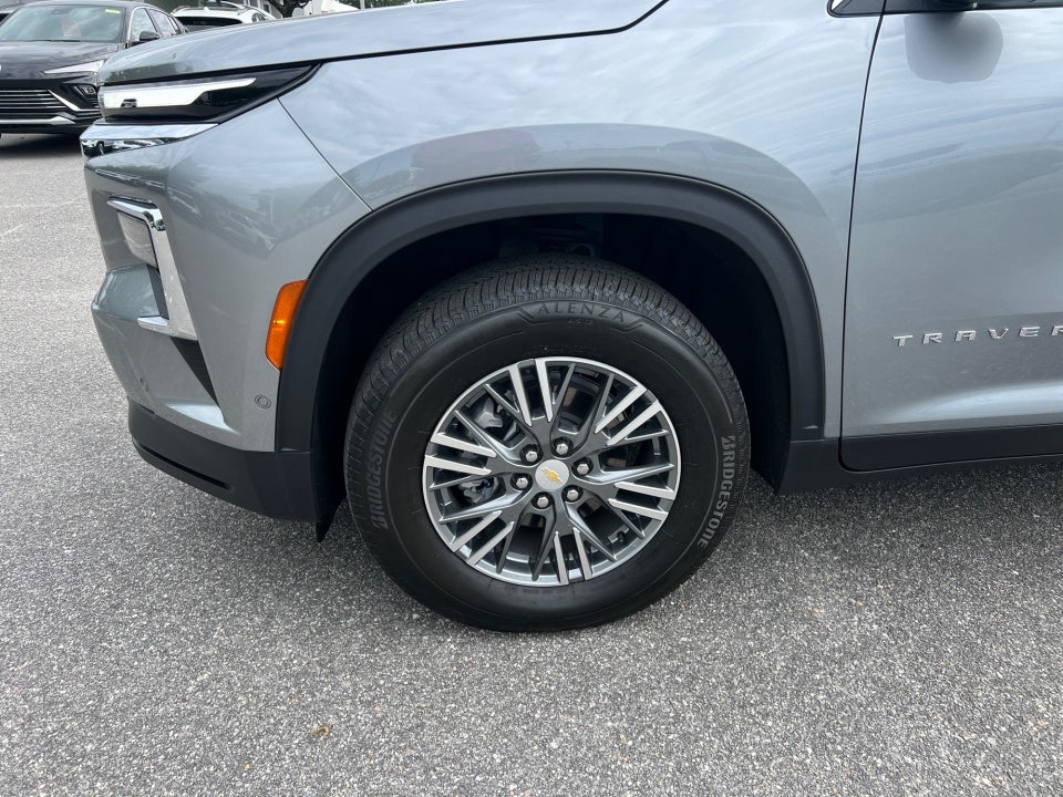 2025 Chevrolet Traverse FWD LT