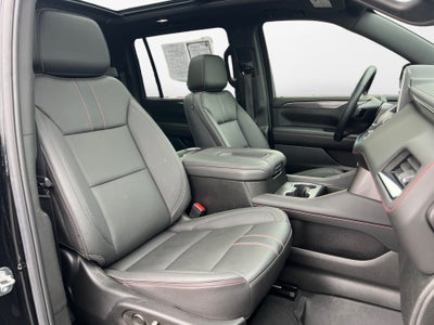 2023 Chevrolet Suburban 4WD RST