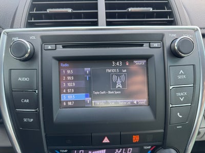 2017 Toyota Camry Hybrid LE