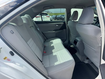 2017 Toyota Camry Hybrid LE