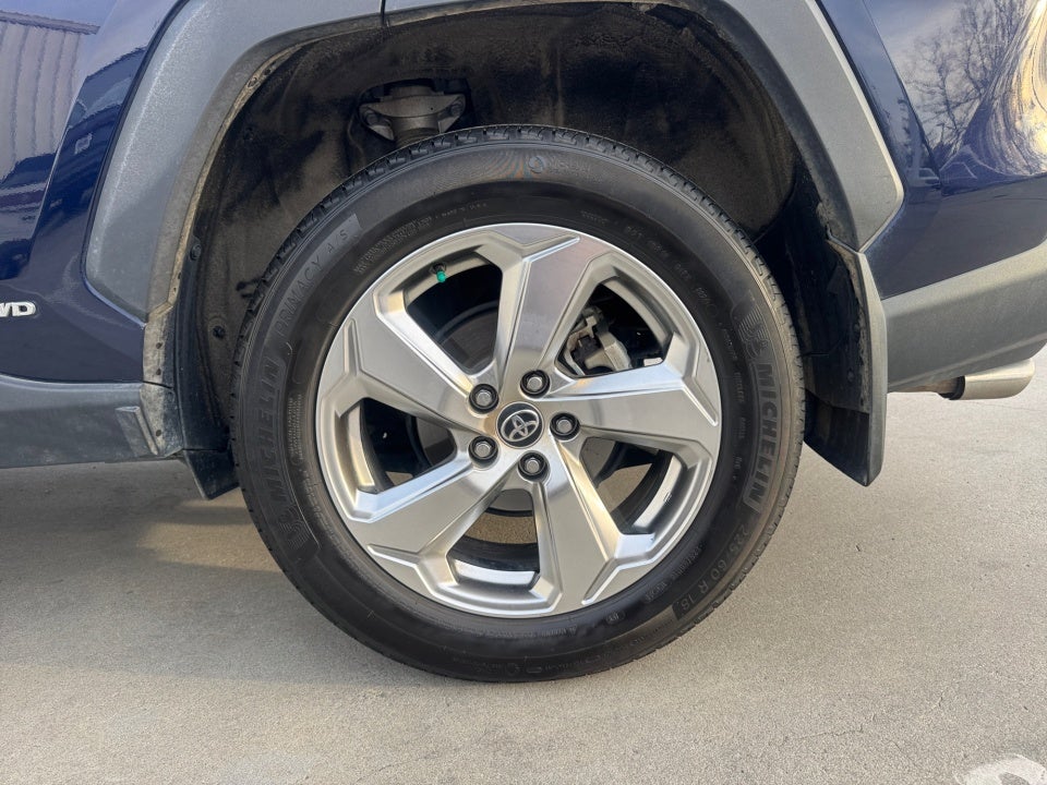 2021 Toyota RAV4 Hybrid XLE Premium