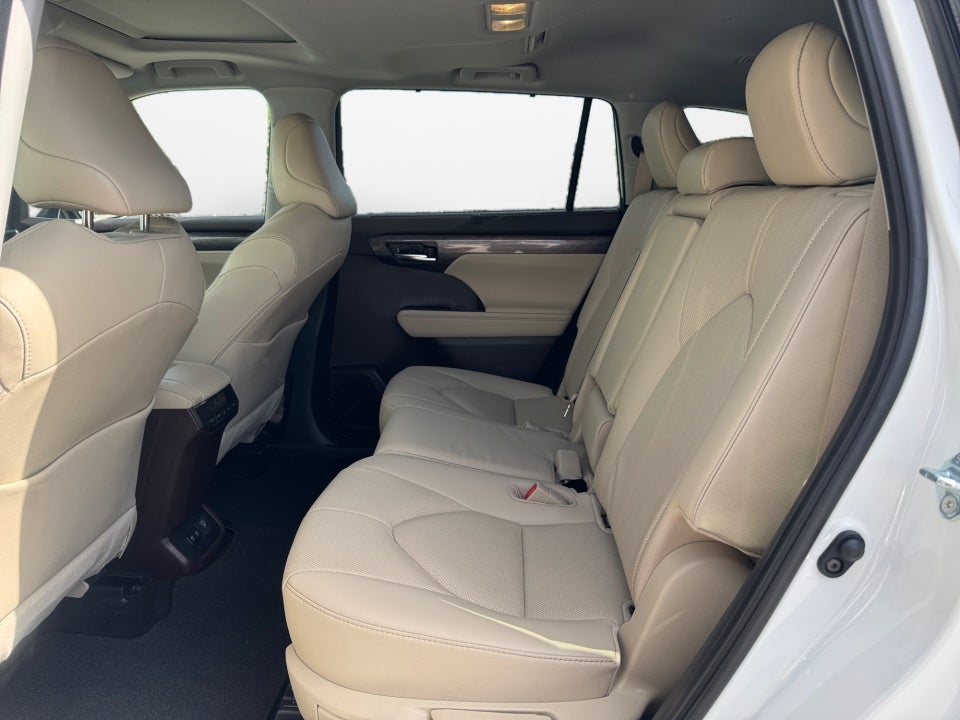 2021 Toyota Highlander Hybrid Limited